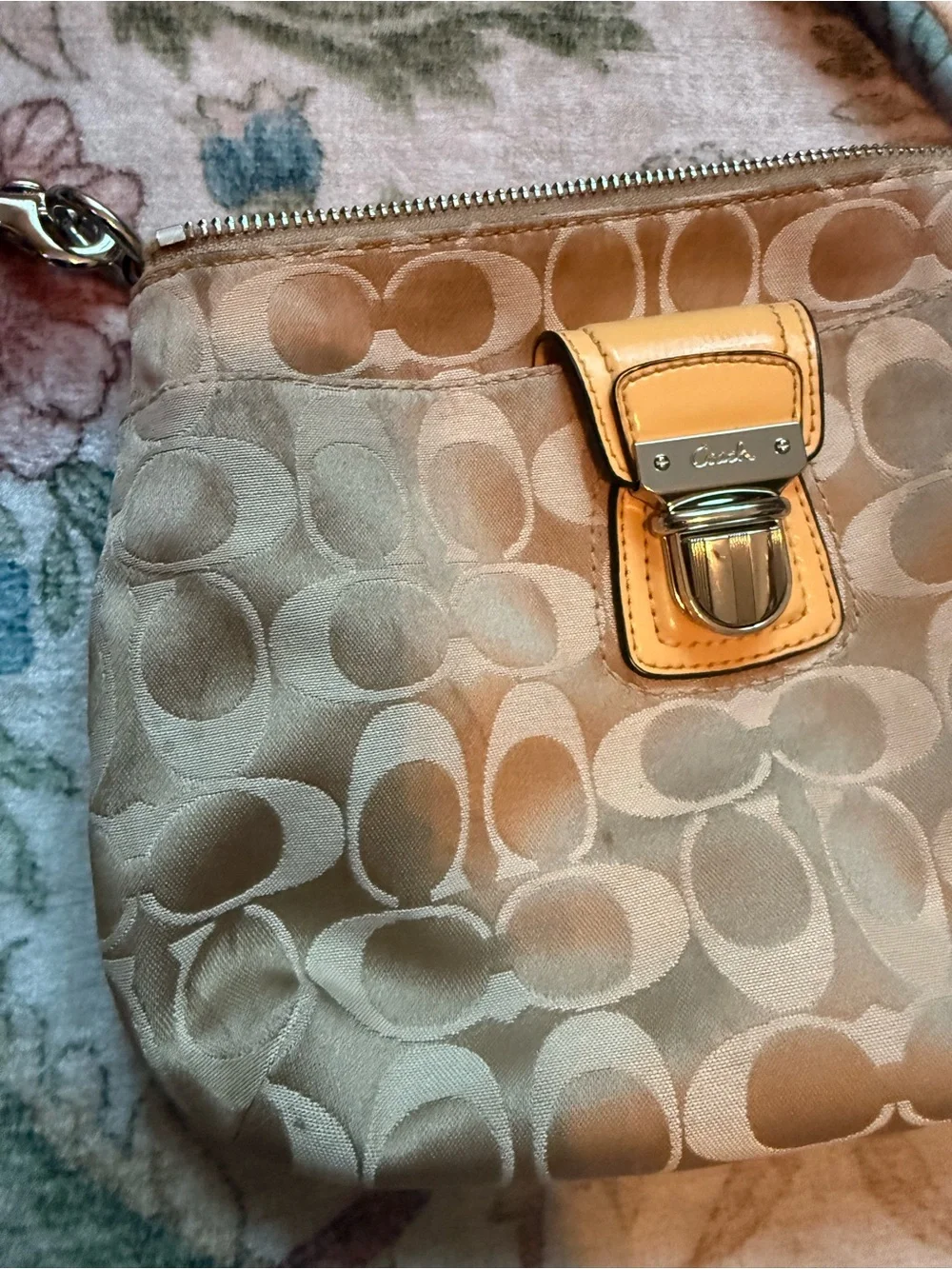 Coach Signature Jacquard Swingpack Crossbody Bag